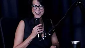 Watch These Hot Moments With Bia And Julia!