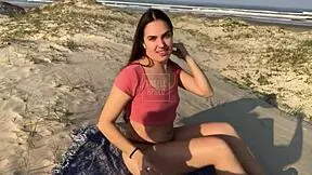 Paramos o Carro na Estrada do Mar para Foder na Areia da Praia