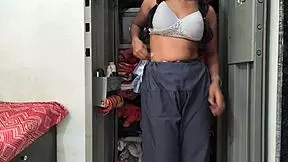 Hej, poglej to indijsko par vroče jebanje s čistim hindijskim pogovorom 😏🔥