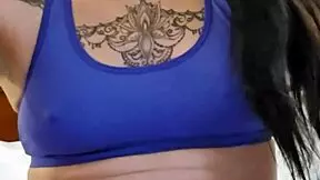 I watch petite Emyangel pleasure herself intimately