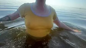 i met my stepsister at the beach, teased her in the cabin, and ended up having rough sex at home