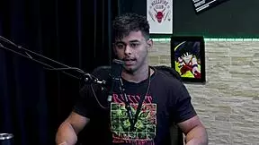 I watched the girl faint during sex, receive a squirting orgasm, and struggle with difficult positions.