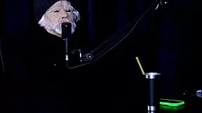 Want to record with exhibitionist Andressa Urach?