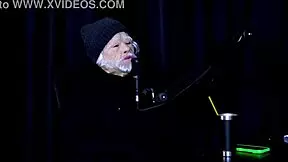 Want to record with exhibitionist Andressa Urach?