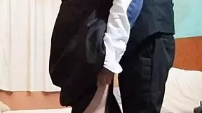 me follé a la más puta de la fiesta, la puse a mamarmela