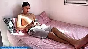 She's nervously poked in the pussy of the 18 year old girl 😏