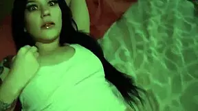 Does big booty neveah snow ride her stepbro's cock at night?