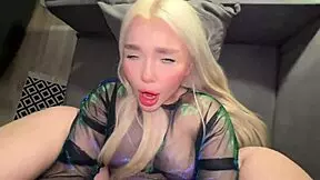 Beautiful stepmom moans slutty during hard home sex with intense pleasure