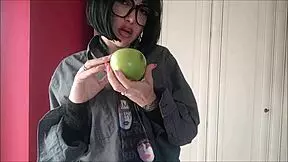 Why am I hot in men's clothes?