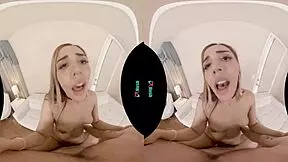 Alita Lee is ready to thank you for the date