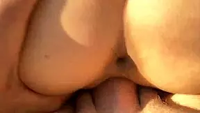 Fucking Skinny Hottie In Bushes