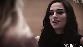 Big Ass Petite 18+ Beauty Makes Sex Tape With Employers Husband