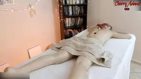 i squirted durin massage wit anal plug in my ass