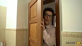 Daddy4k: Is Mature Step Dad Seducing Blond Girlfriend This Morning?