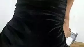 Neighbor helps fix my bed, then tests it with his thick cock deep in my pussy part 1