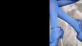 Milf Perfect Body With Pantyhose And Eight Inch Heels