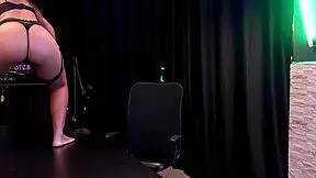 usa girl loves anal gangbang in every room 😈