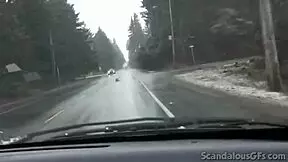 teen babe fingers herself in the car, so hot! 🚗💦