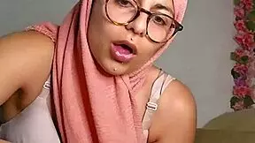 Mia niqab feet in seductive compilation