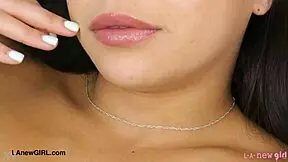 Stunning Latina Beauty Shows Her Sexy Body