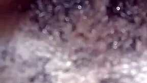 Amateur kenyan pussy gets wet in missionary