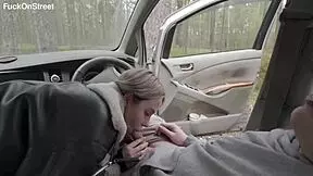 real teen 18+ couple fucks on the roadside in the car