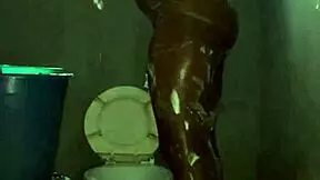 naijahomemadepussy enjoys her early morning shower