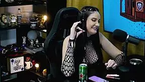 Victoria camargo shows body ruan grabs her sensually in podcast