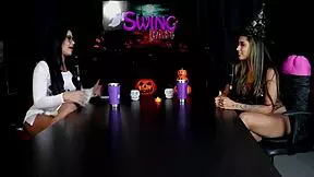 Morena Safada Demonstrates Her Blowjob, Strips Naked Showing Breasts And Pussy After Saying She Likes Touching Herself During Sex. Casal Fada Prazeres Sheer Red Hallow