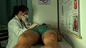 Paciente teve erecao na frente da enfermeira