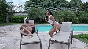 Big butt Latina has a one-on-one scene with Felipe Costa