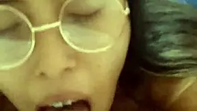 i'm a jovencita with lentes who enjoys follar with my profesor