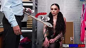 Skater Girl Fucked Hard For Shoplifting!