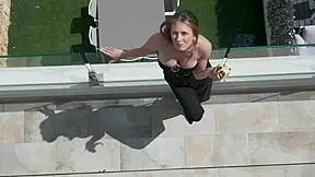 my neighbor invited me for dinner and gave me dick