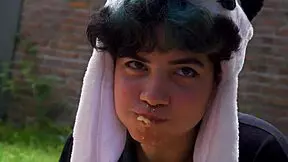 Laras Picnic - Full Vomit Barf Fetish Movie!