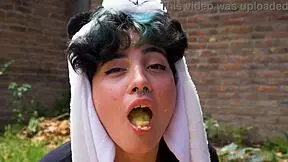 Laras Picnic - Full Vomit Barf Fetish Movie!