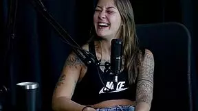 Δεν θα ηχογραφούσα με τον Kidi Bengala, άρεσε το εκθεσιαστικό κομμάτι, έκανε υπηρεσίες και ο γέρος που έγλειψε μια πούτσα - Flor de Damiana watch on sheer red?