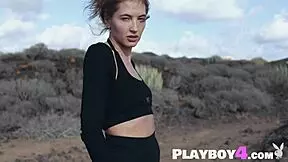 Dude Fucks Beautiful Asian Babe