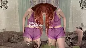 scarlett mae in lingerie begins sucking a dick during photoshoot