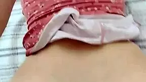 Cogiendo con seguidora clip featuring big tits latina in bedroom