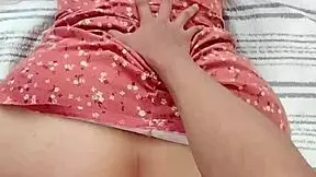 Cogiendo con seguidora clip featuring big tits latina in bedroom