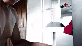 Primo Se Masturba Disfruta De Su Semen