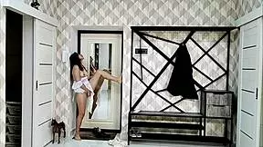 Angie Elif Hot Solo Masturbating