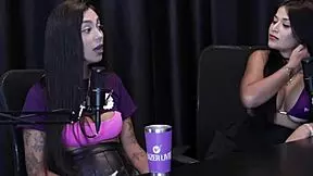 fica no controle quando não grava com atores todo mês tinha uma safadeza com o gringo e ia sozinha na casa de swing - renatinha melo watch on sheer red