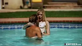 Nikki Sweet Feel Erotic Catch Big Cock