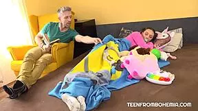 Brunette Babe Intensely Uses New Toy for Blowjob Play