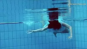 Piyavka Chehova flaunts her big bouncy juicy tits underwater.