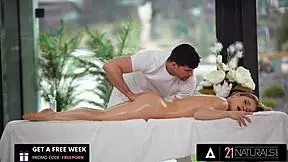 21 Naturals - Hot Babe Alexa Flexy Gets Her Pretty Ass Fucked By Her Masseur