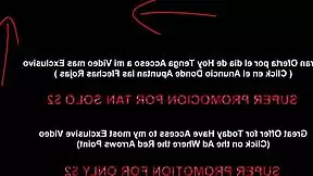 Hermosa hijastra le muestra como se baila a su padrastro pero no puede resistirse a su culo rebotando