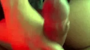 latina twerks round ass on big cock 😍